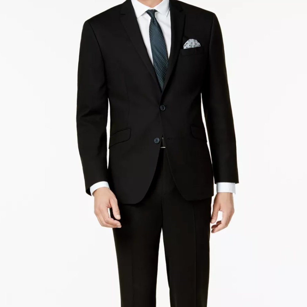 Kenneth Cole Reaction Men's Ready Flex Solid Black Slim-Fit Suit (36R 29Wx32L)